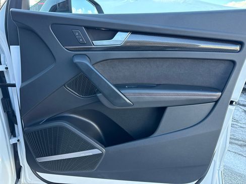 Used 2023 Audi SQ5 Premium Plus w/ Premium Plus Package image 36