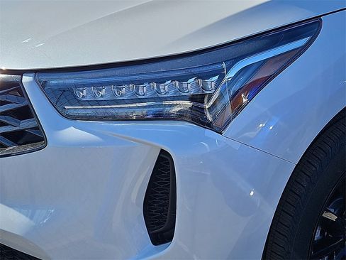 New 2026 Acura RDX SH-AWD image 3