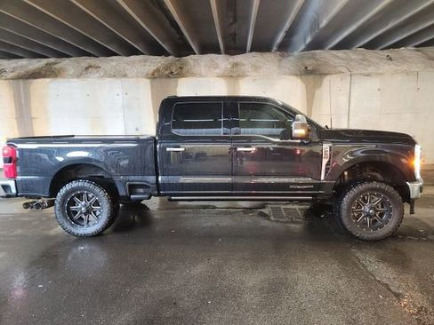 Used 2023 Ford F250 King Ranch w/ Chrome Package AWD/4WD image 2
