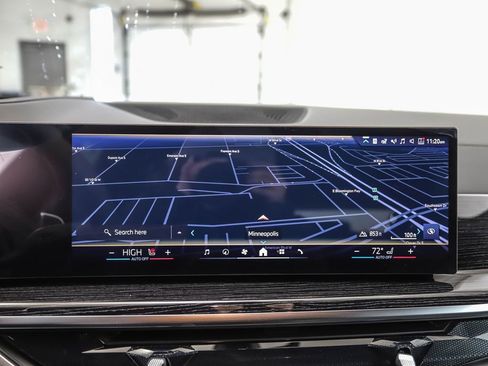 New 2026 BMW X5 xDrive40i w/ Executive Package image 16