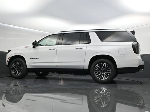 New 2026 Chevrolet Suburban Z71 w/ Z71 Off-Road Package AWD/4WD image 46