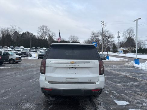 Used 2023 Chevrolet Tahoe LT w/ Luxury Package image 3