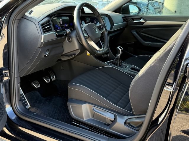 Certified 2023 Volkswagen Jetta Sport FWD image 13