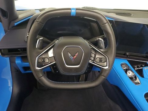 Used 2023 Chevrolet Corvette Stingray Premium Conv w/ Z51 Performance Package RWD image 16