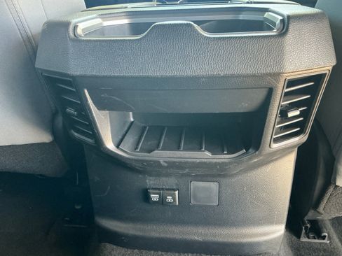 Certified 2025 Toyota Tundra SR5 AWD/4WD image 32
