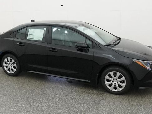 New 2026 Toyota Corolla LE FWD image 12