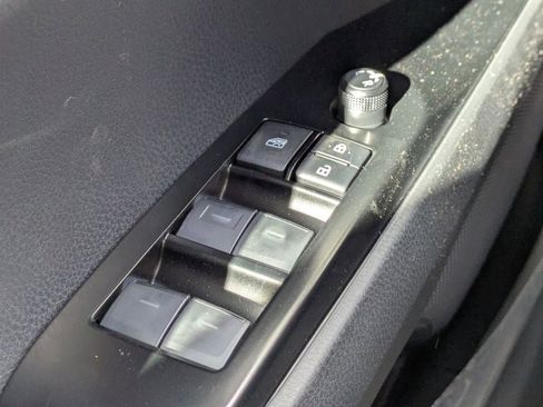 New 2026 Toyota Camry SE image 24