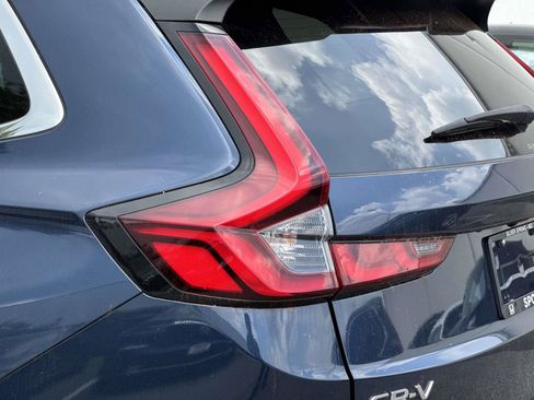 Certified 2024 Honda CR-V Sport image 32