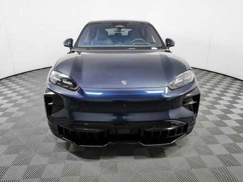 New 2026 Porsche Cayenne Turbo AWD/4WD image 36