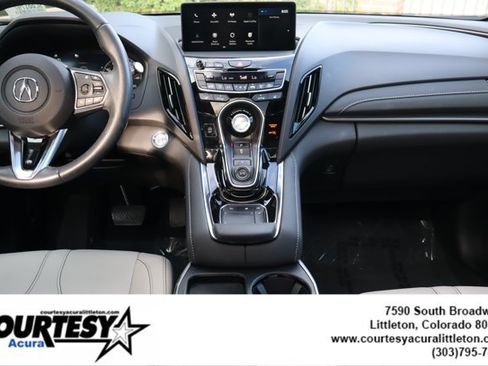Certified 2025 Acura RDX SH-AWD image 9