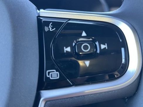 New 2026 Volvo XC90 B5 Plus w/ Protection Package image 20