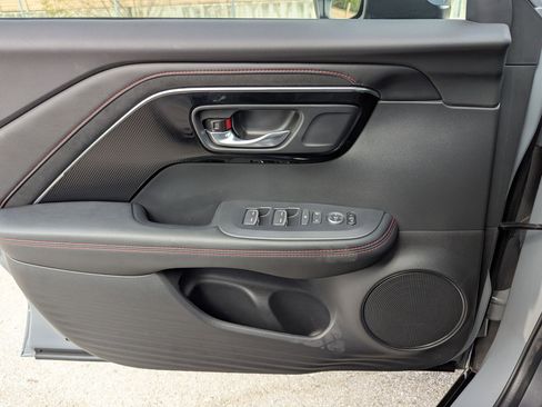 Certified 2025 Acura ADX A-Spec image 12