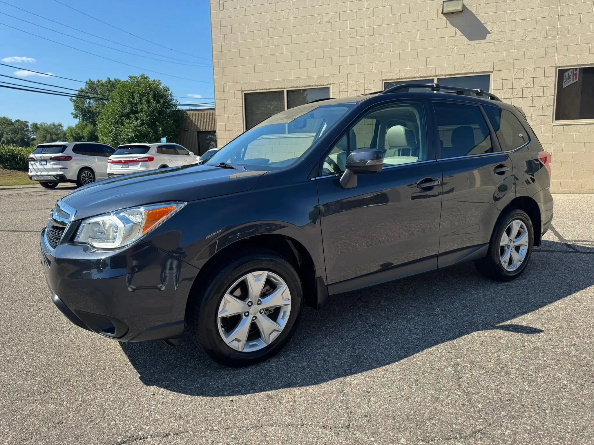 Used 2014 Subaru Forester 2.5i Touring AWD/4WD image 4