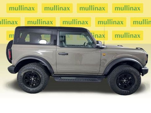 Certified 2025 Ford Bronco Badlands AWD/4WD image 2