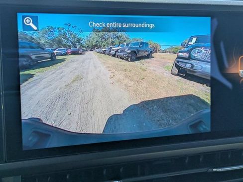 New 2026 Jeep Gladiator Sport AWD/4WD image 18
