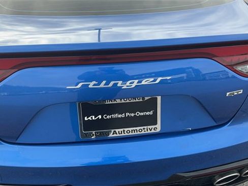 Certified 2023 Kia Stinger GT2 image 3