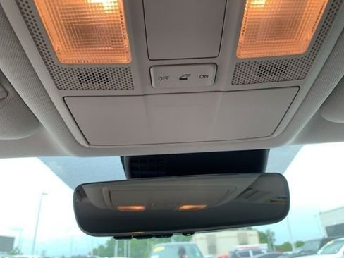 Used 2019 MAZDA CX-9 Touring image 19