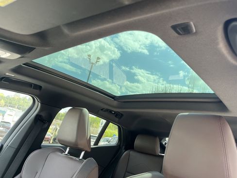 Used 2025 BMW X2 xDrive28i image 28