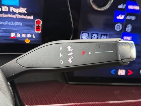 Used 2024 Chevrolet Traverse Z71 w/ Enhanced Driving Package image 21