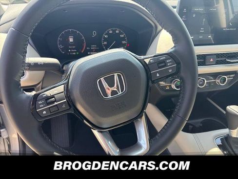 New 2027 Honda HR-V EX-L image 4
