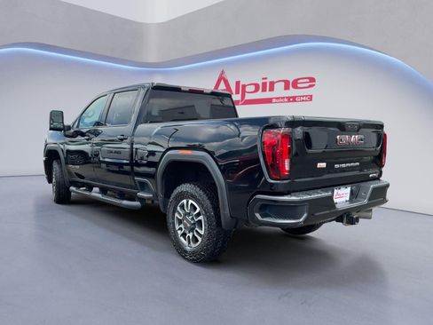 Used 2022 GMC Sierra 2500 AT4 AWD/4WD image 3
