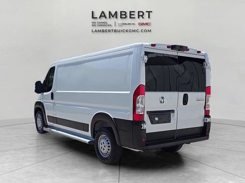 Used 2025 RAM ProMaster 2500 w/ U-Haul Equipment Group FWD image 3