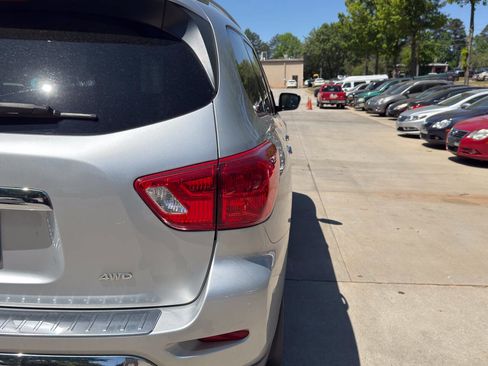 Used 2017 Nissan Pathfinder S AWD/4WD image 13