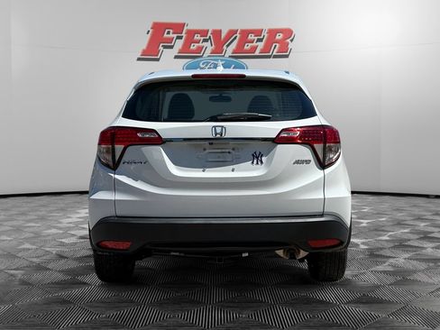 Used 2022 Honda HR-V LX image 4
