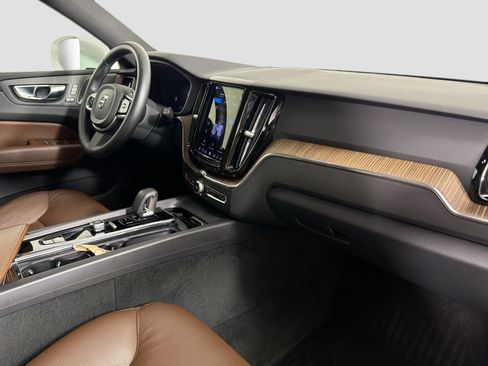 Certified 2023 Volvo XC60 B5 Plus w/ Protection Package Premier FWD image 26
