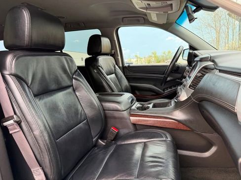 Used 2016 GMC Yukon XL SLE AWD/4WD image 25