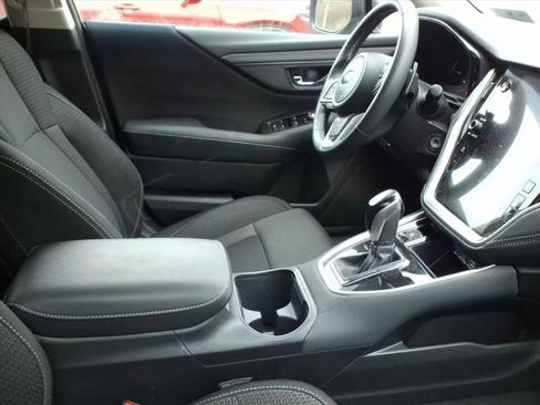 Used 2024 Subaru Outback Premium image 11
