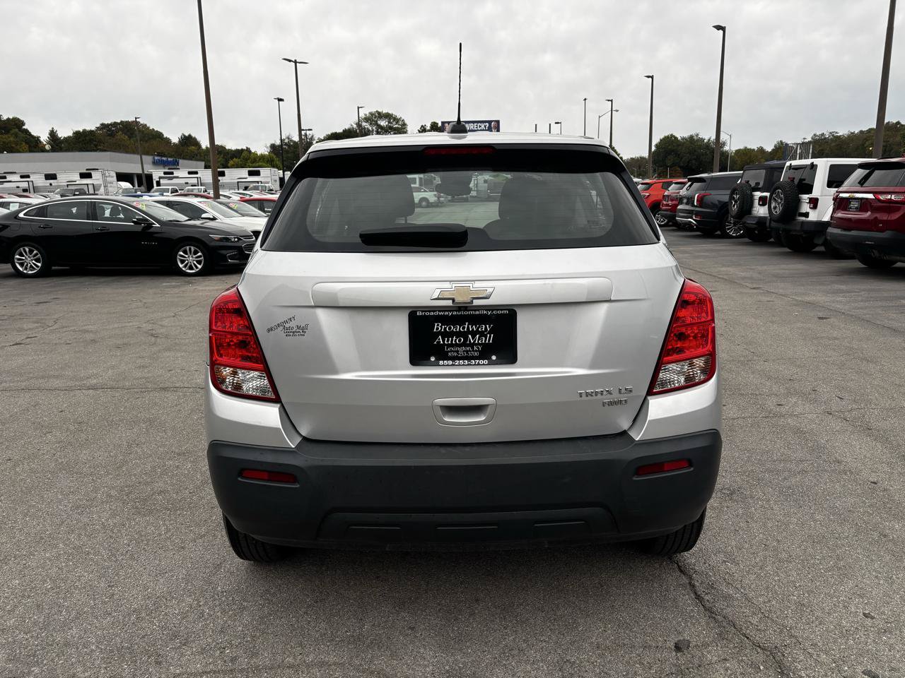 Used 2016 Chevrolet Trax LS AWD/4WD image 4