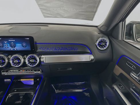 New 2026 Mercedes-Benz GLB 250 image 23