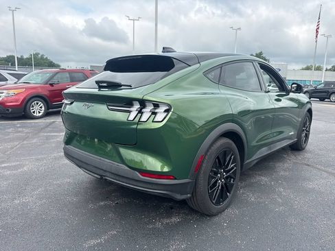 Used 2025 Ford Mustang Mach-E Select w/ Comfort Package Lite AWD/4WD image 6