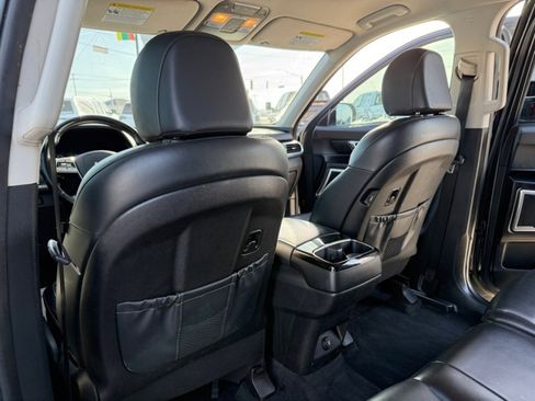 Used 2022 Kia Telluride LX image 19