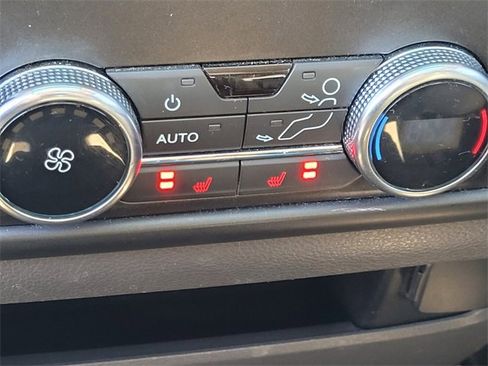 Certified 2018 Ford Expedition Limited w/ Equipment Group 301A image 13