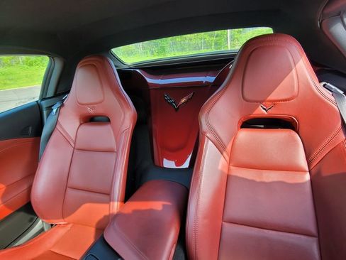 Used 2019 Chevrolet Corvette Stingray Convertible w/ 3LT Preferred Equipment Group RWD image 24