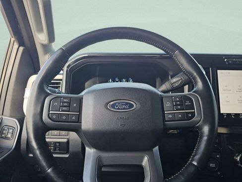 Used 2024 Ford F450 Lariat w/ Snow Plow/Camper Package image 33