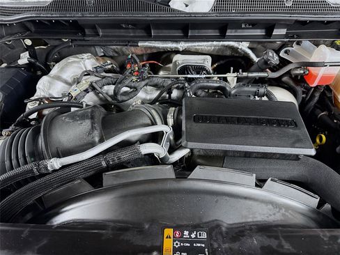 Used 2024 Chevrolet Silverado 3500 High Country w/ High Country Premium Package image 31