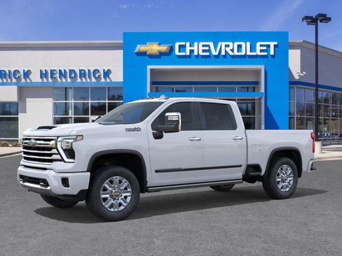 New 2026 Chevrolet Silverado 2500 High Country w/ High Country Premium Package AWD/4WD image 3