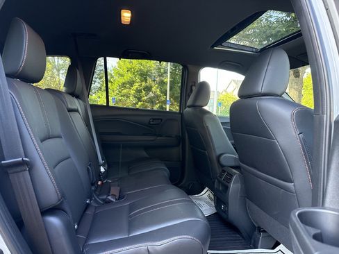 Used 2023 Honda Passport TrailSport image 26
