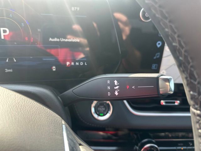 New 2027 Chevrolet Equinox LT w/ Safety and Technology Package FWD image 26