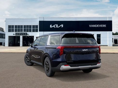 New 2026 Kia Carnival LX image 4