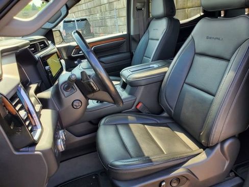 Used 2022 GMC Sierra 1500 Denali w/ Technology Package image 44