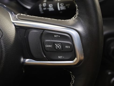 Used 2023 Jeep Wrangler Unlimited Sahara w/ Cold Weather Group AWD/4WD image 36