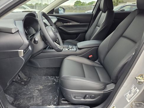 New 2026 MAZDA CX-30 AWD 2.5 S w/ Select Sport Pkg image 3