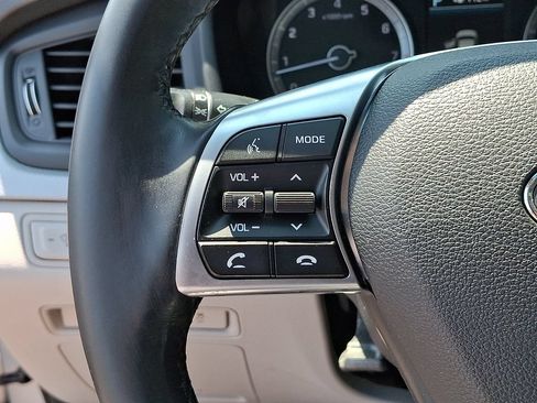 Used 2019 Hyundai Sonata SEL w/ Winter Weather Package FWD image 22