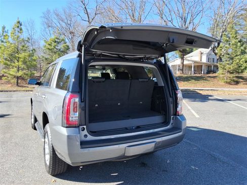 Used 2018 GMC Yukon SLT w/ Open Road Package image 15