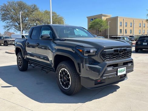 New 2026 Toyota Tacoma TRD Off-Road AWD/4WD image 5