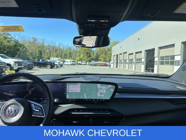 Used 2025 Buick Enclave Sport Touring w/ Power Package AWD/4WD image 21